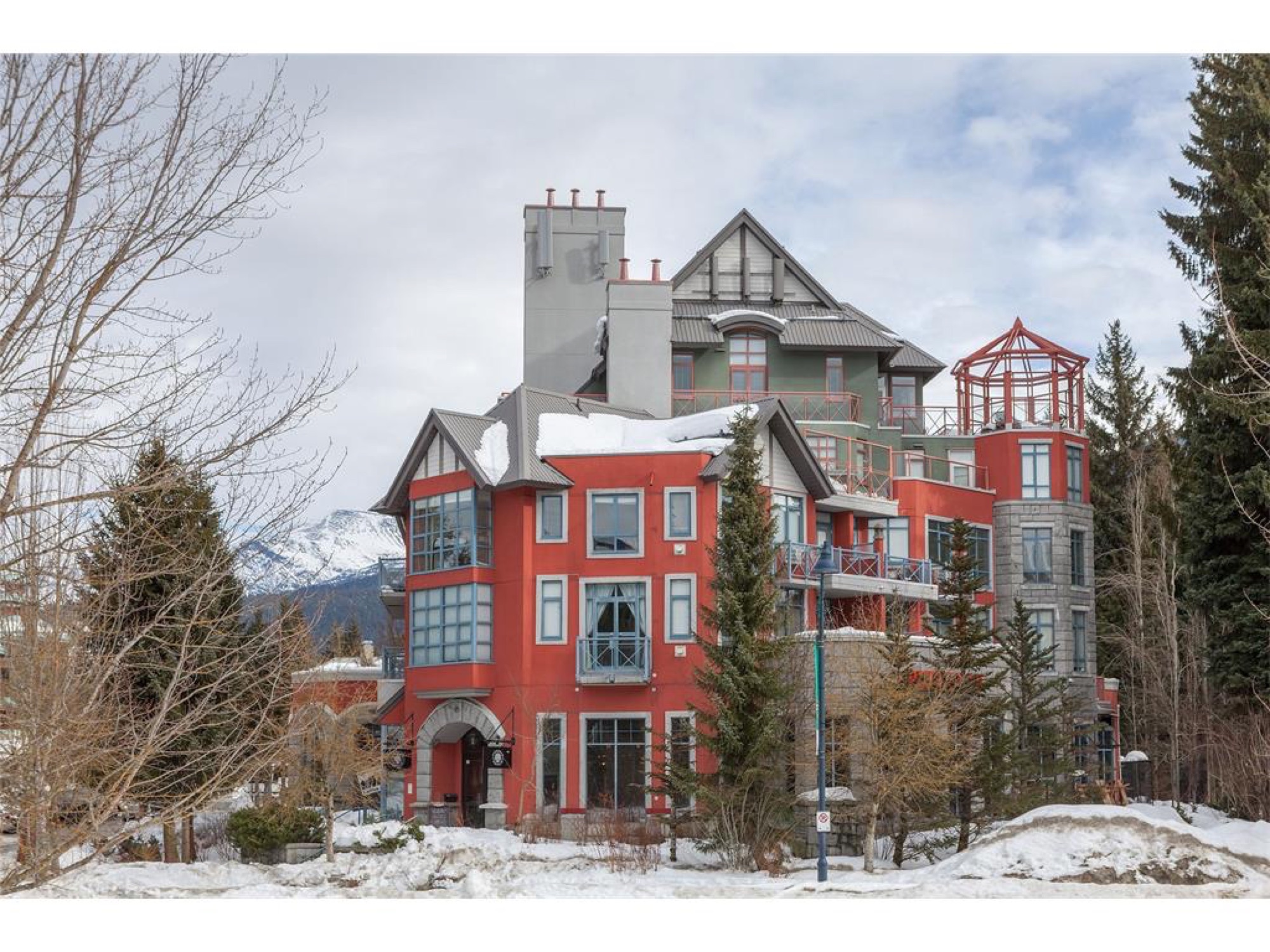 Alpenglow hotel-style condominium exterior in Whistler Village