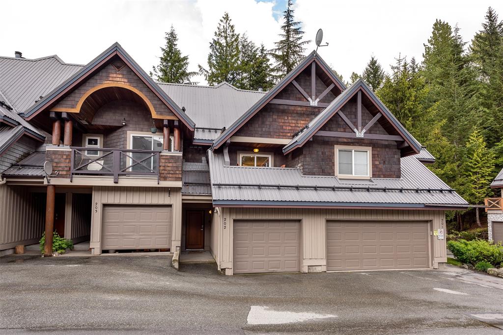 2222 Castle townhomes in Nordic, Whistler