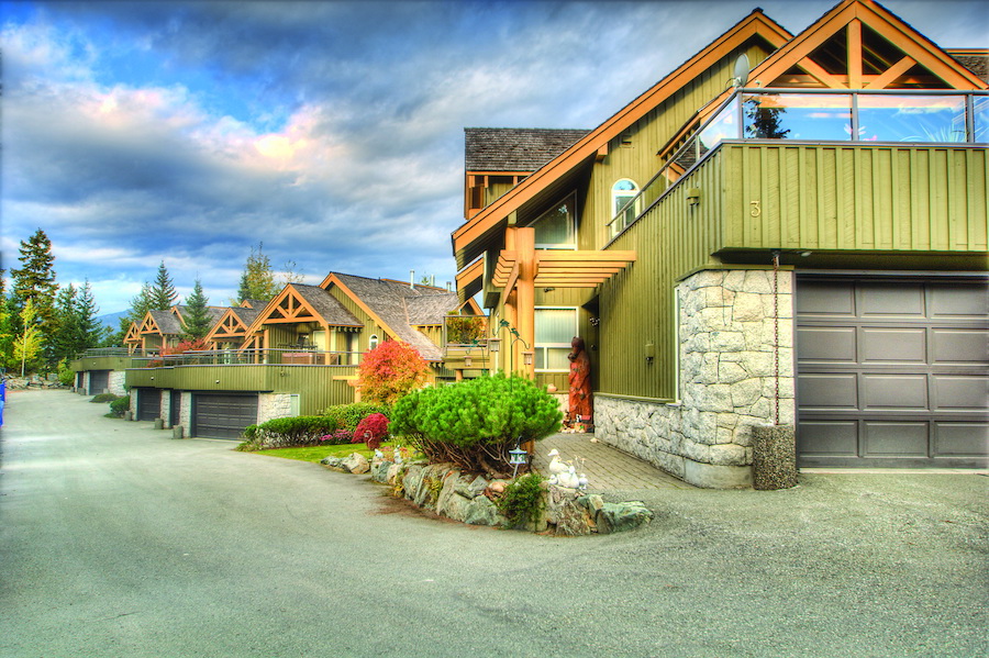 Falcon’s Nest townhomes in Blueberry, Whistler